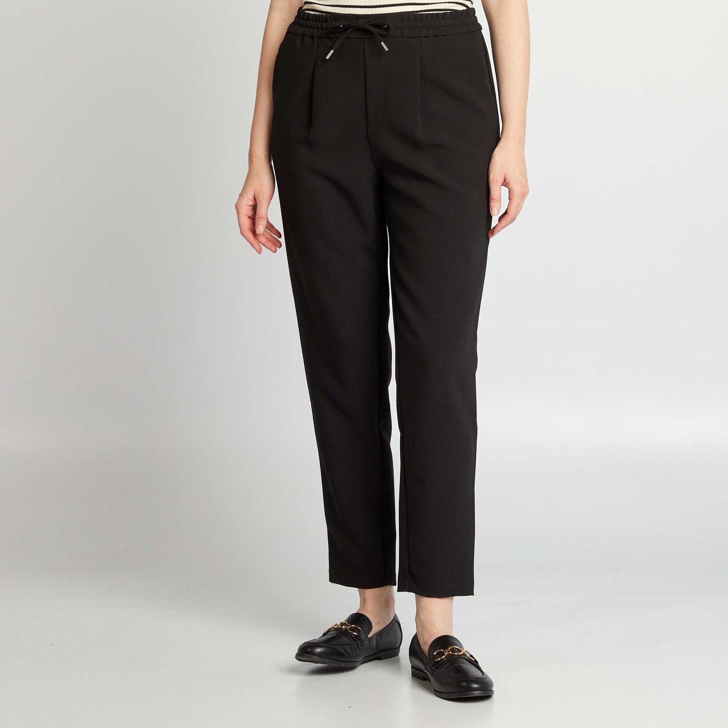 Jogger-style cigarette trousers black