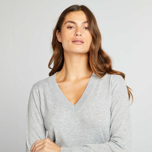 Long-sleeved V-neck sweater GREY