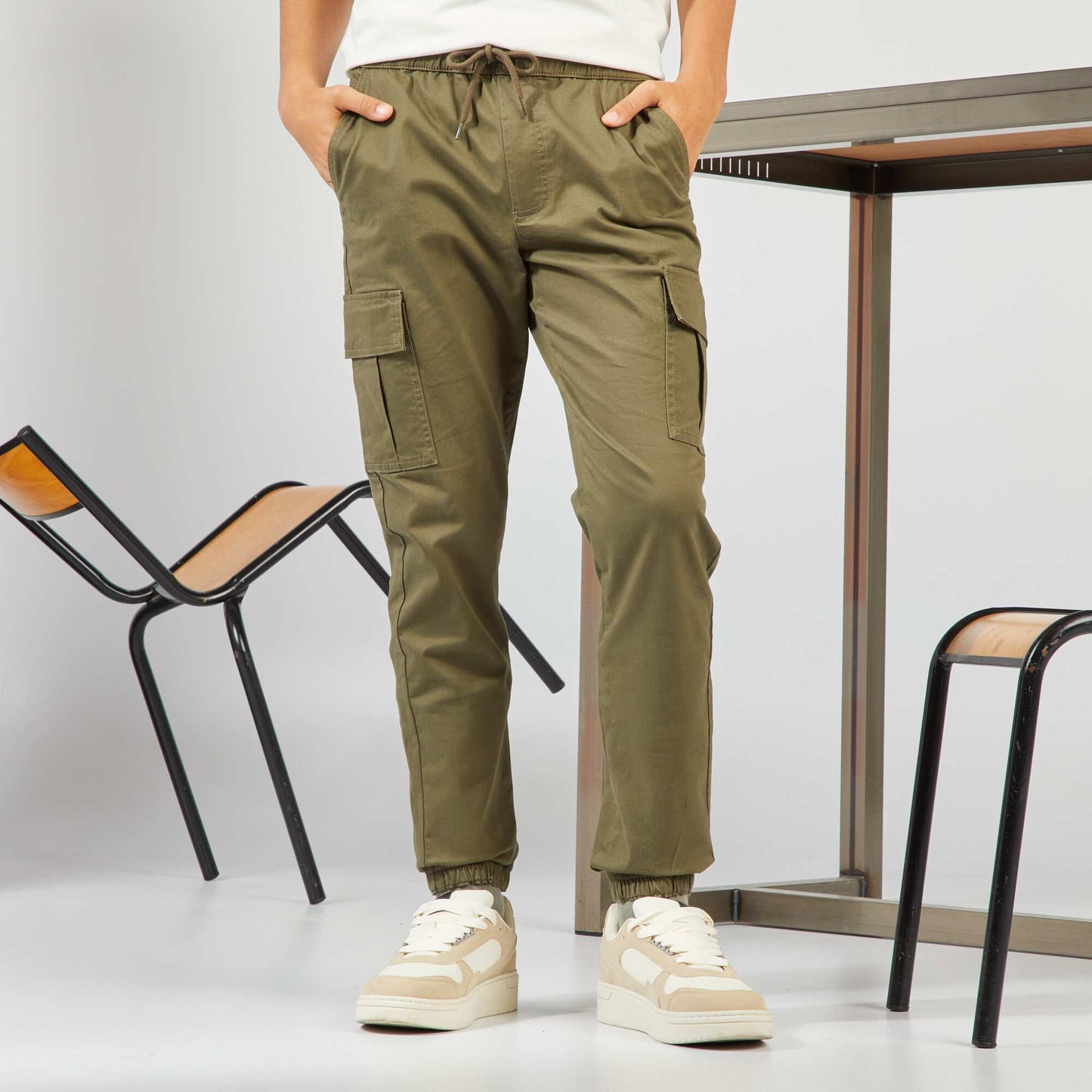 Trousers with side pockets KHAKI