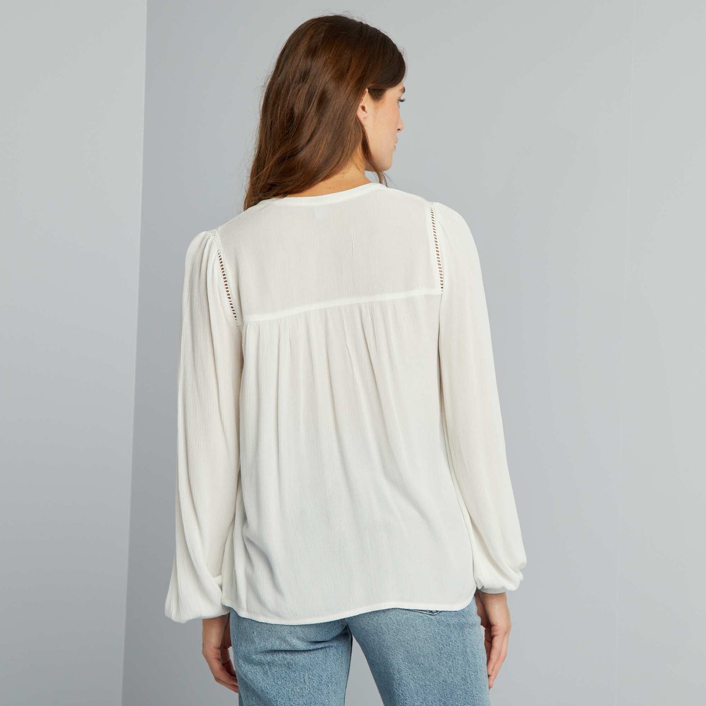 Plain V-neck blouse WHITE