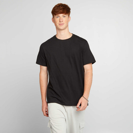 Short-sleeved T-shirt black