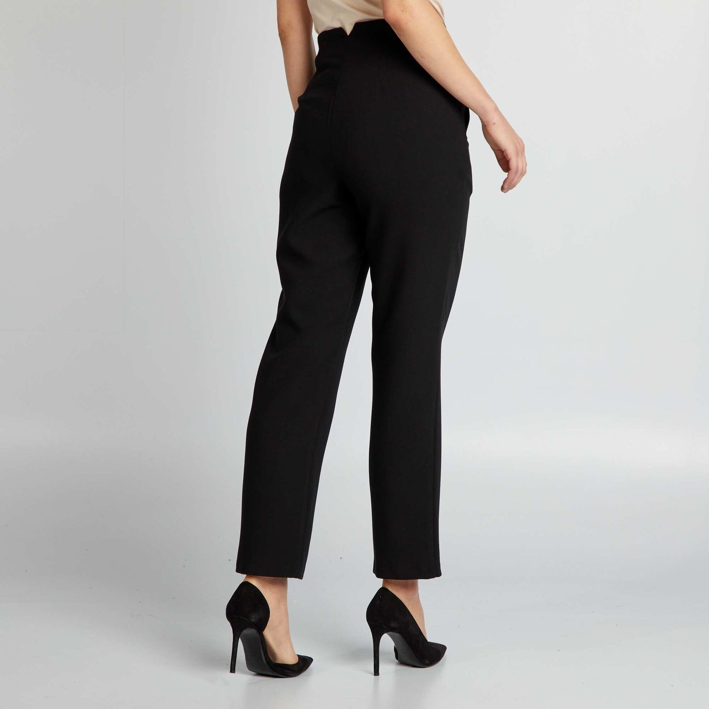 High-waisted straight-leg trousers black