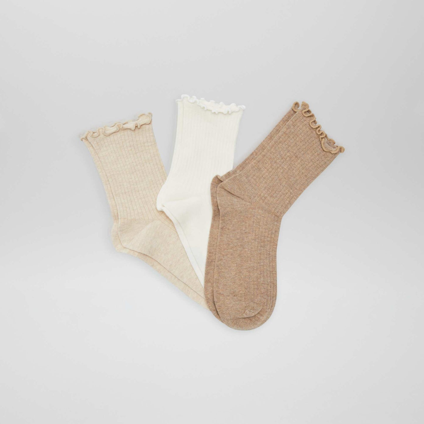 Pack of 3 pairs of scalloped socks BEIGE