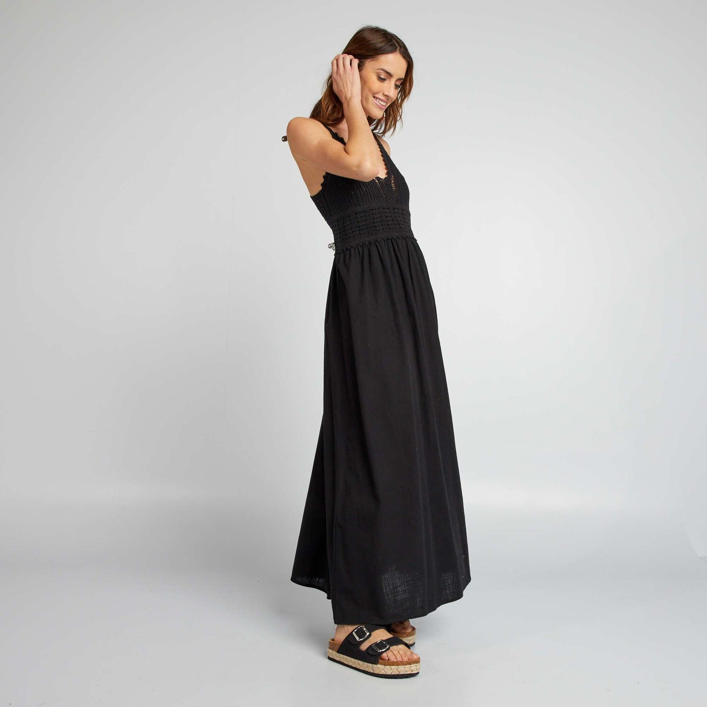 Long flared macramé dress black