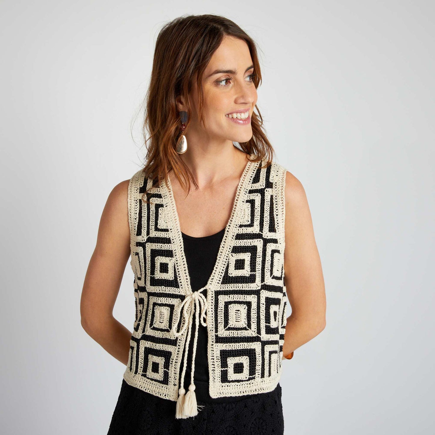 Crochet cardigan with front tie fastening BLACK