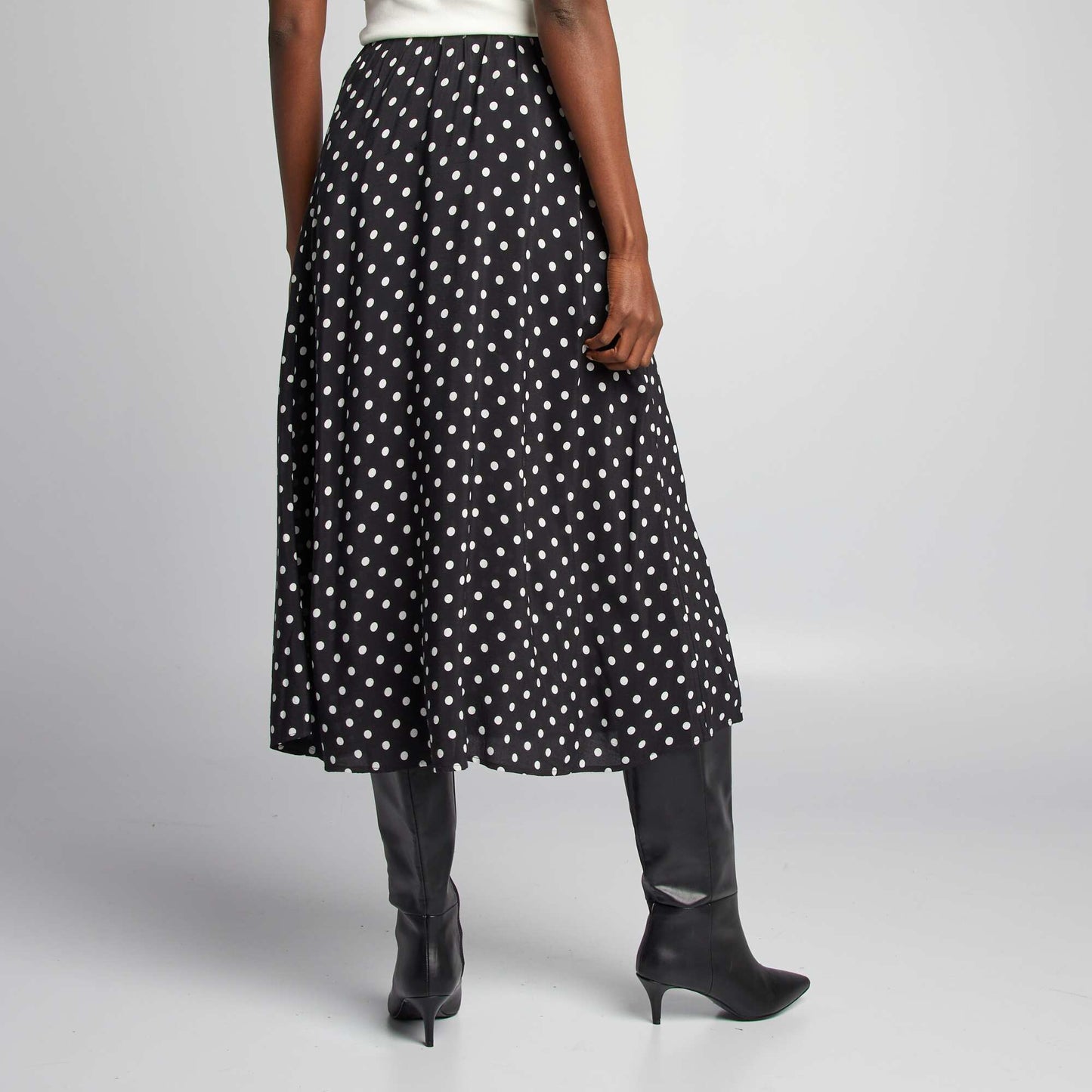 Flowing patterned skirt BLACK