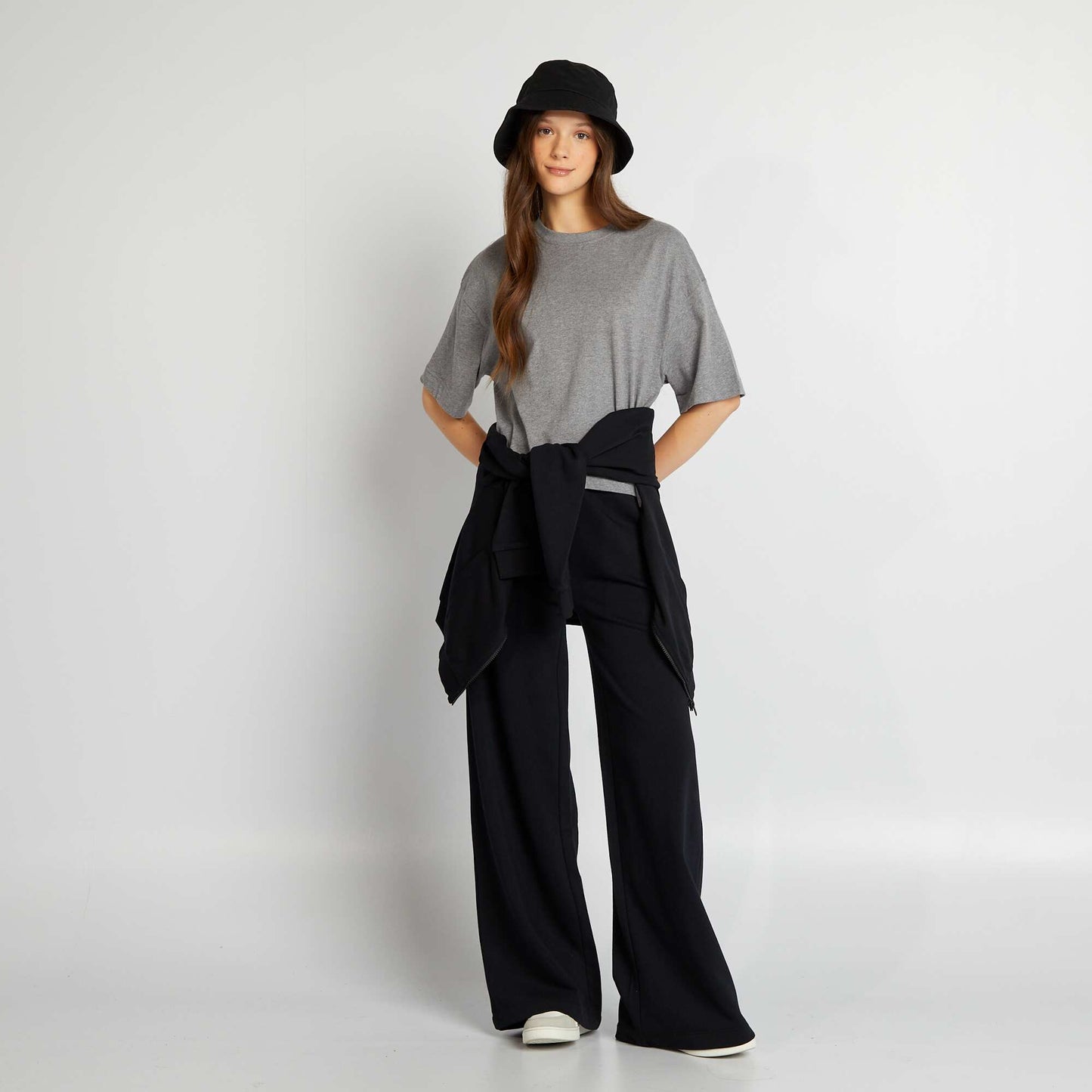 Wide-leg joggers BLACK