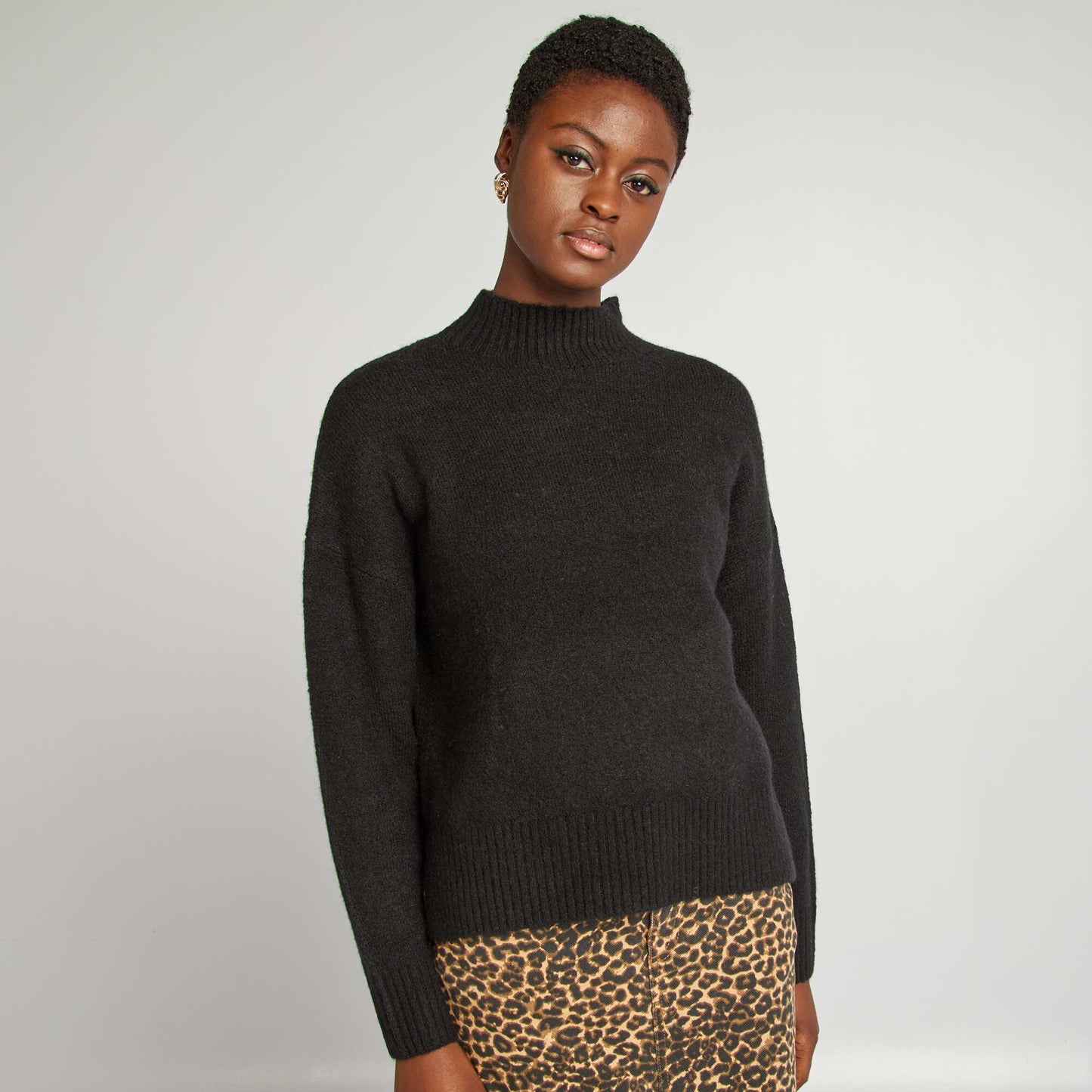 Soft-knit high-neck sweater black