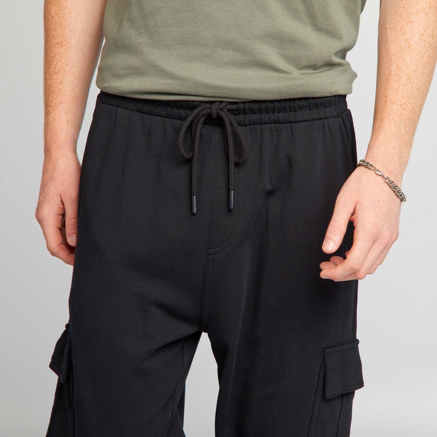 Joggers with side pockets black