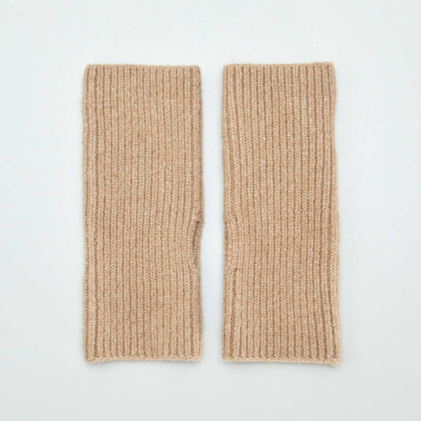 Long cuff-style knitted fingerless gloves BROWN