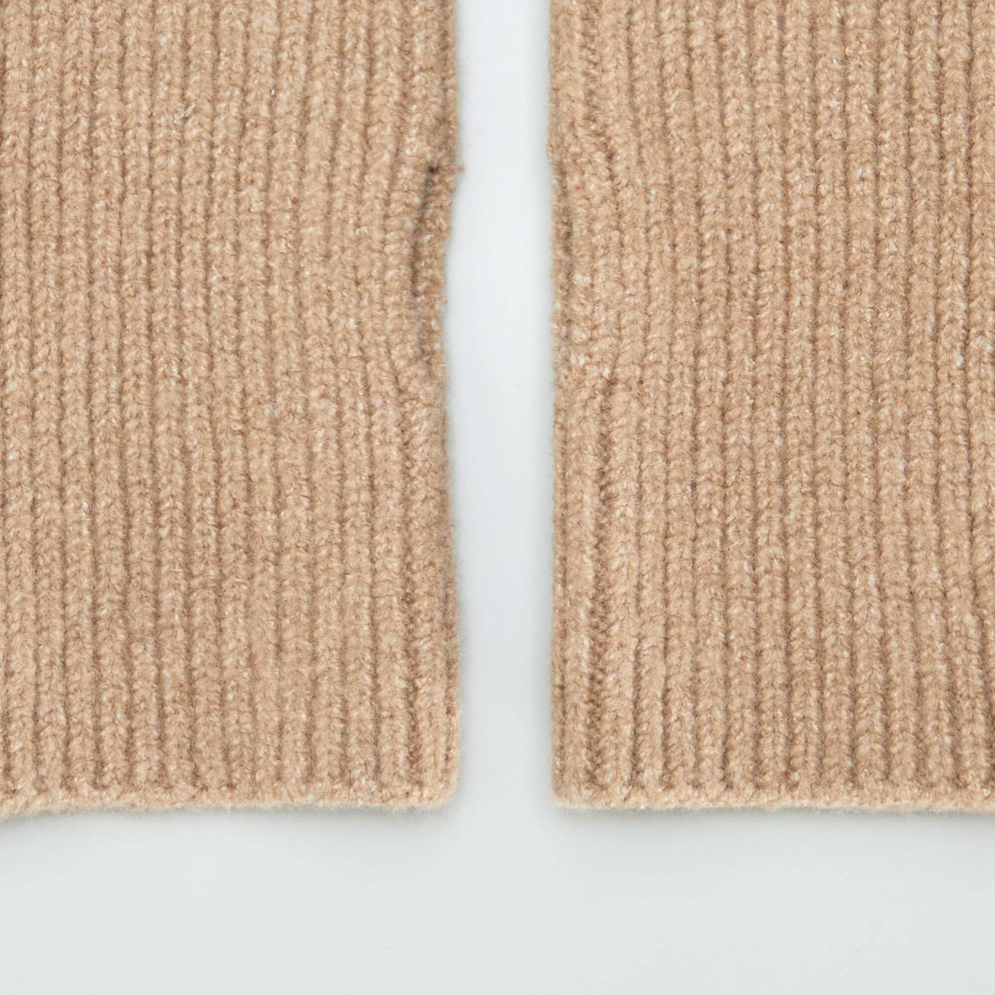 Long cuff-style knitted fingerless gloves BROWN