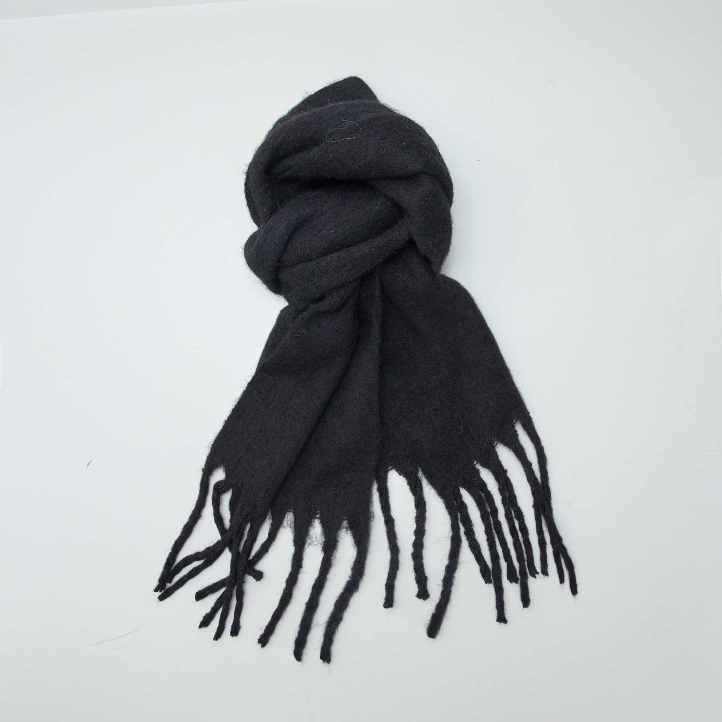 Fringed scarf BLACK