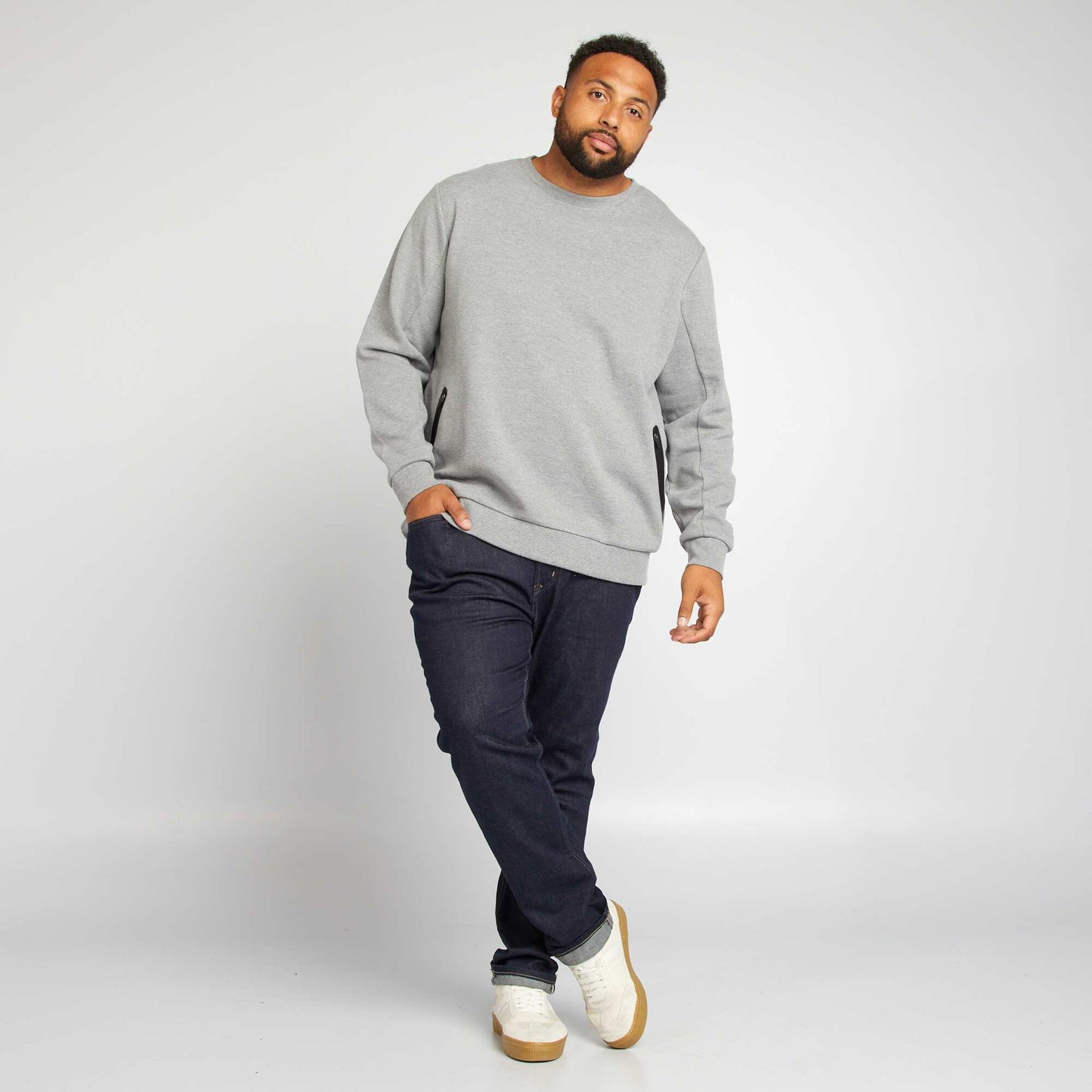 Plain sweatshirt with zip pockets GREY