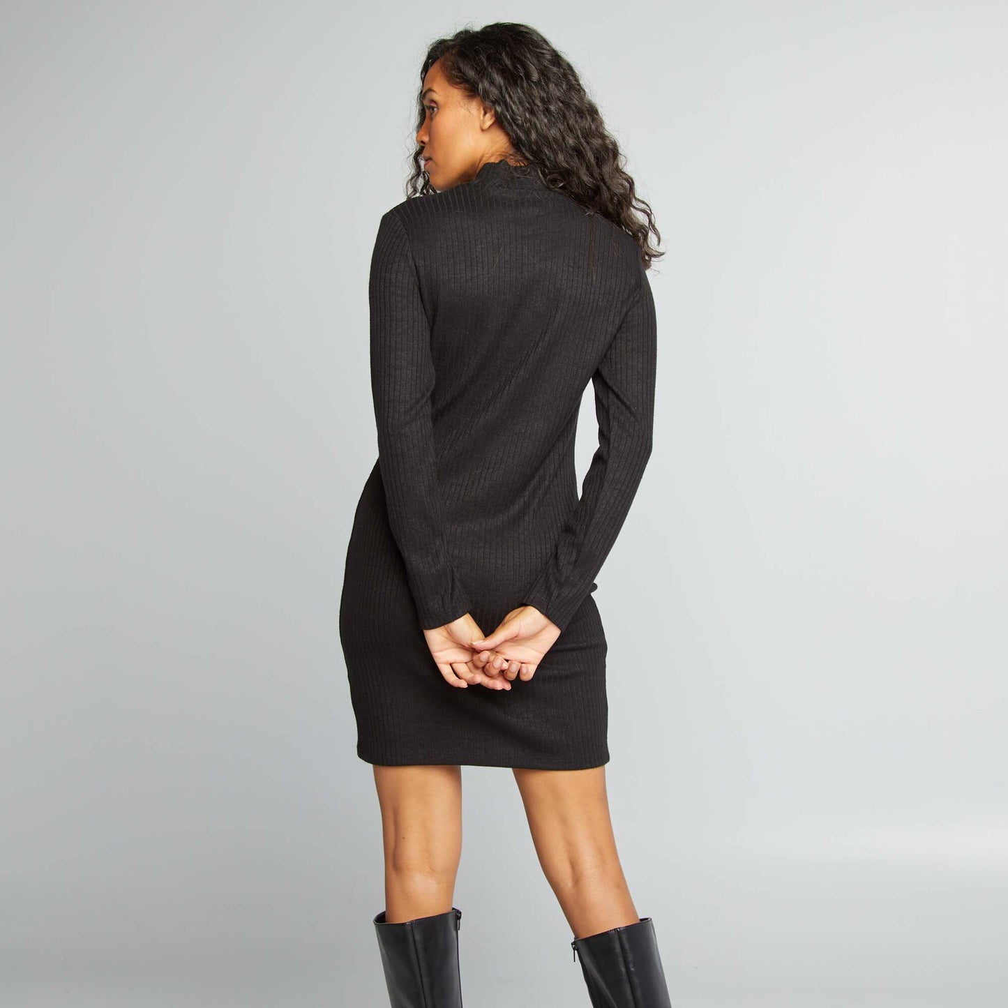 Short ribbed knit dress black