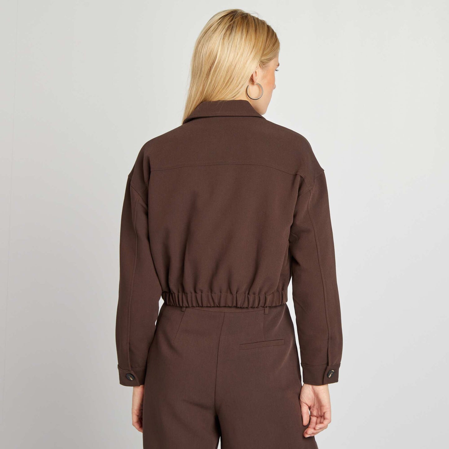 Cropped jacket with buttons BROWN