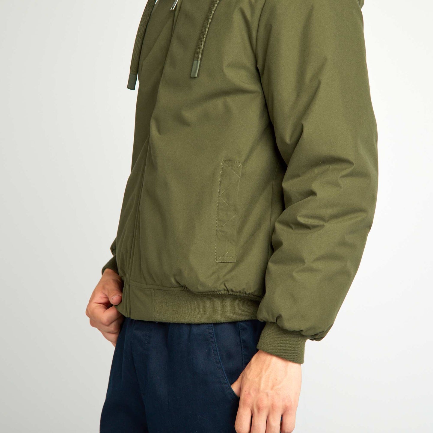 Warm jacket with Sherpa-lined hood GREEN