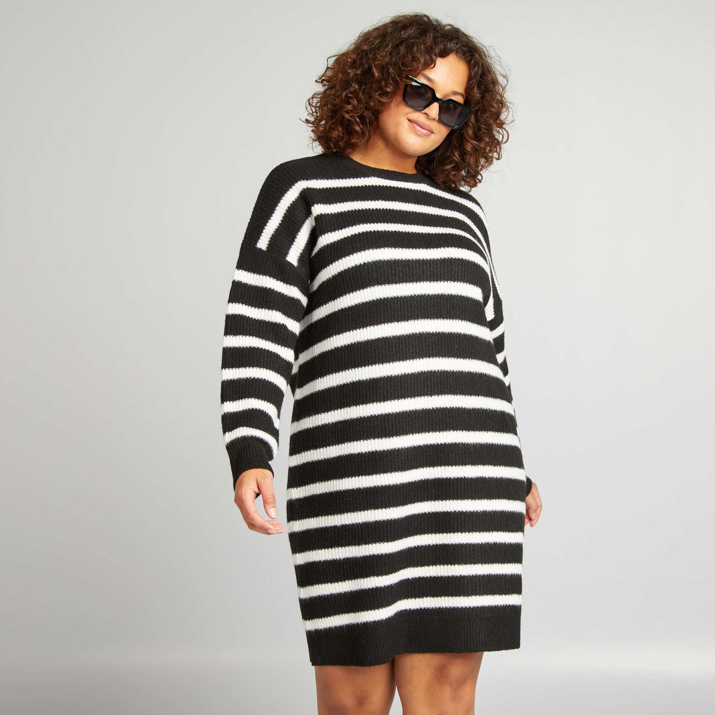 Short knitted sweater dress BLACK