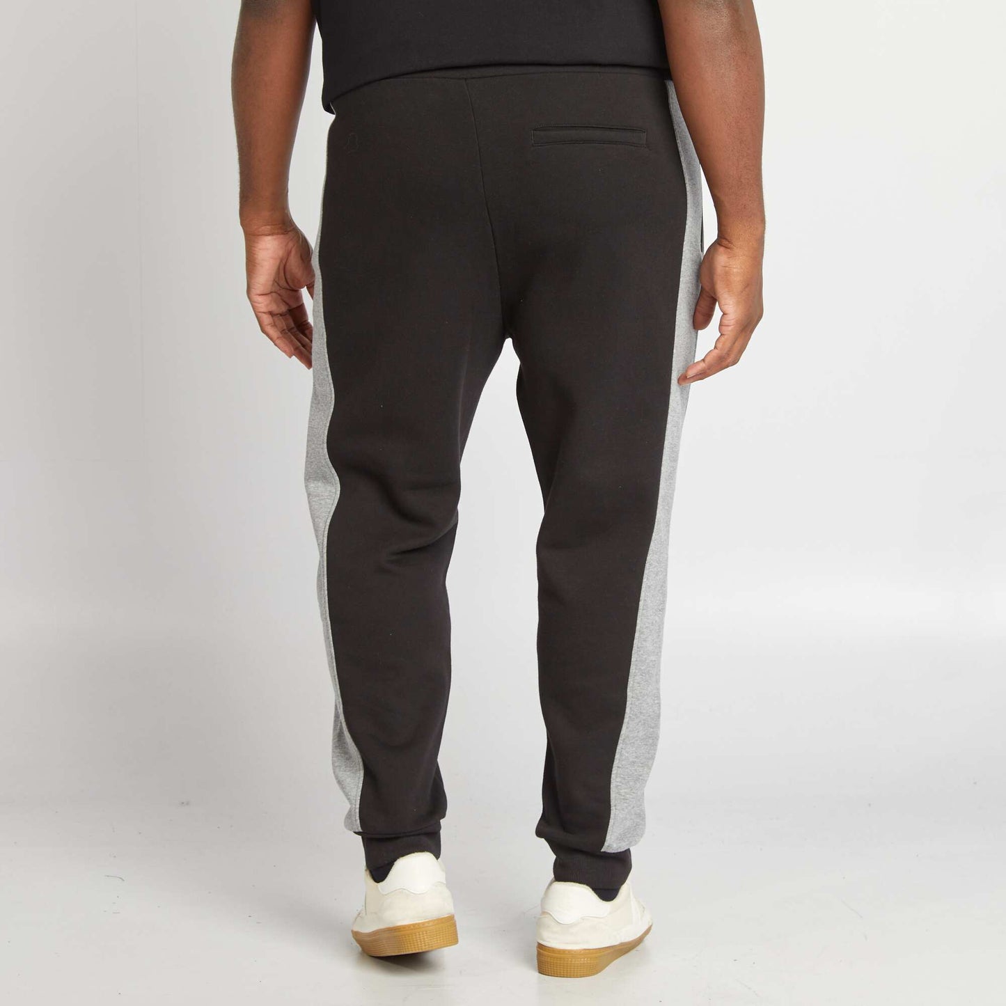 Sweatshirt fabric joggers black