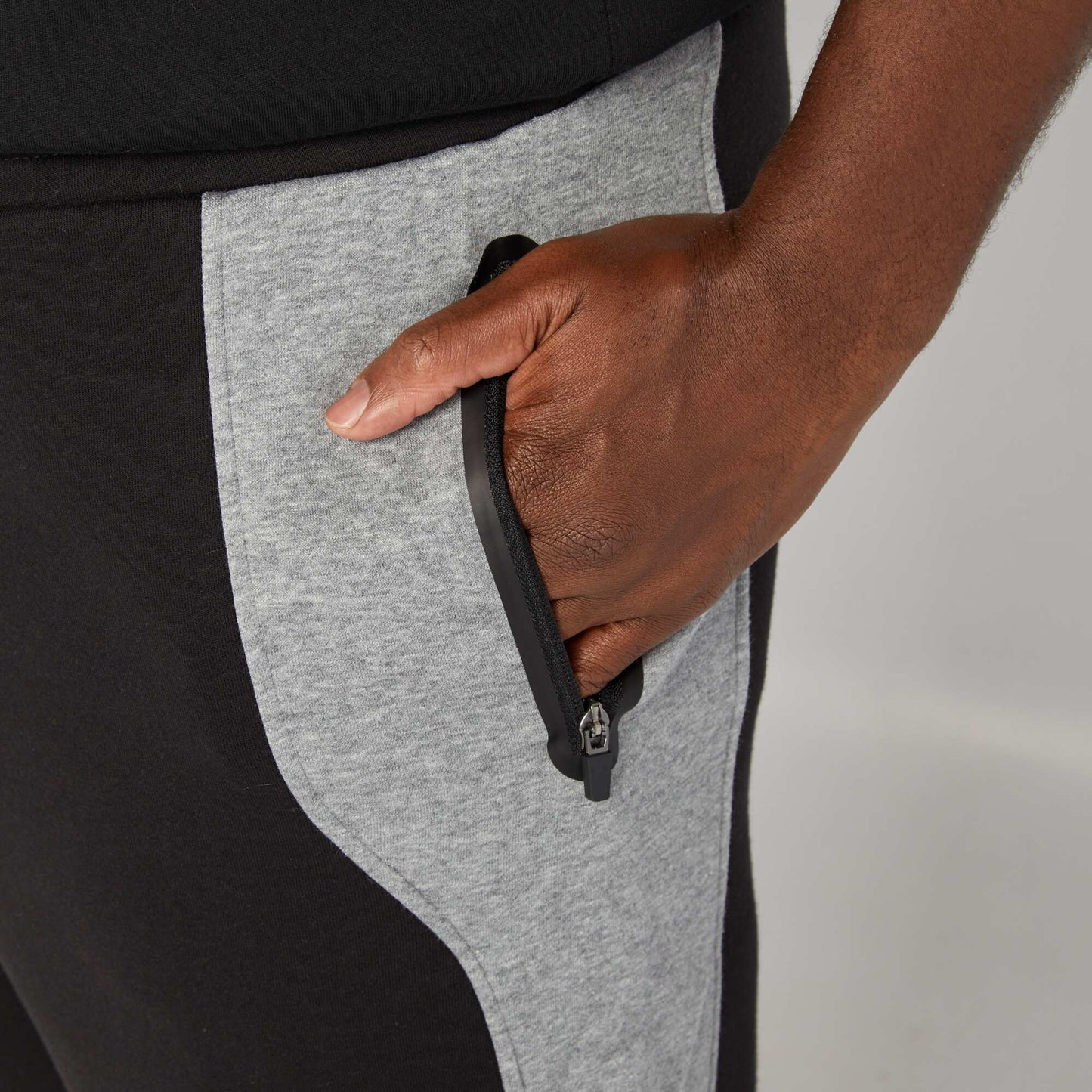 Sweatshirt fabric joggers black