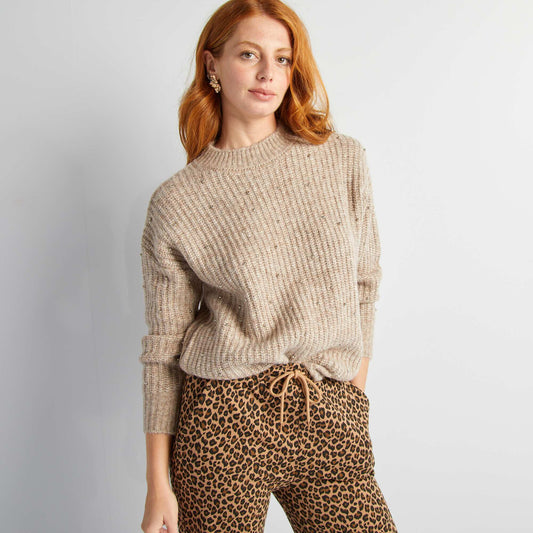 Knitted sweater with decorative beads BEIGE