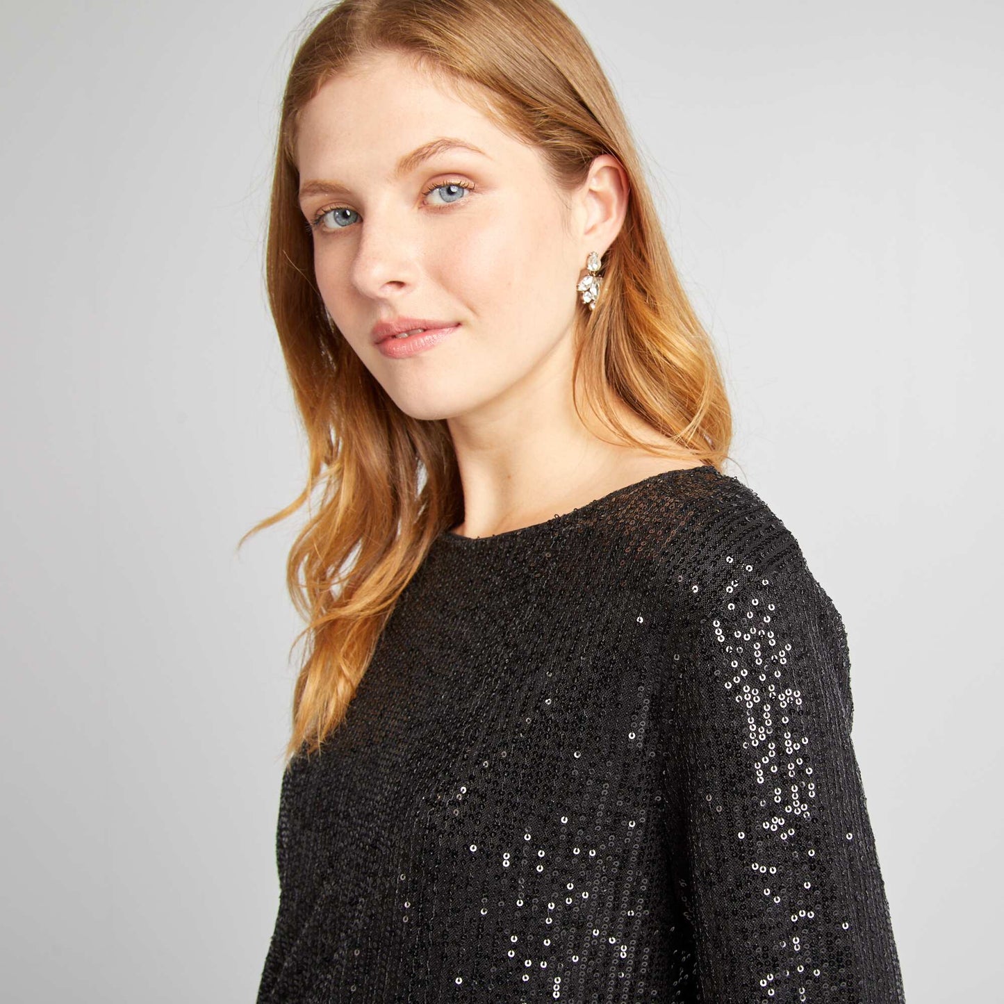 Long-sleeved sequined T-shirt black