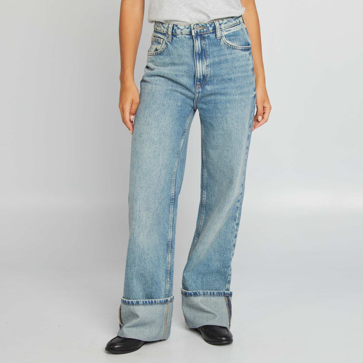 High-rise wide-leg jeans with turn-ups BLUE