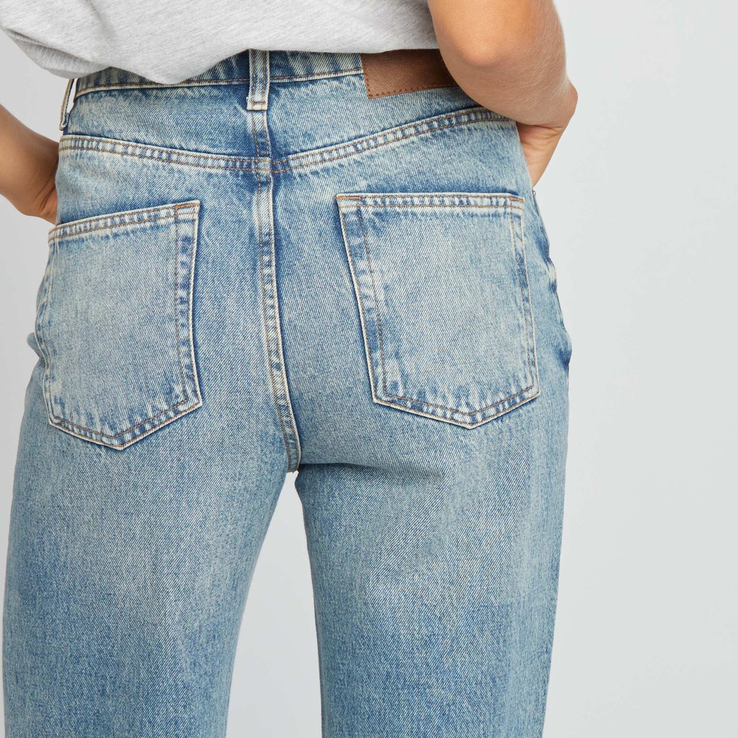 High-rise wide-leg jeans with turn-ups BLUE