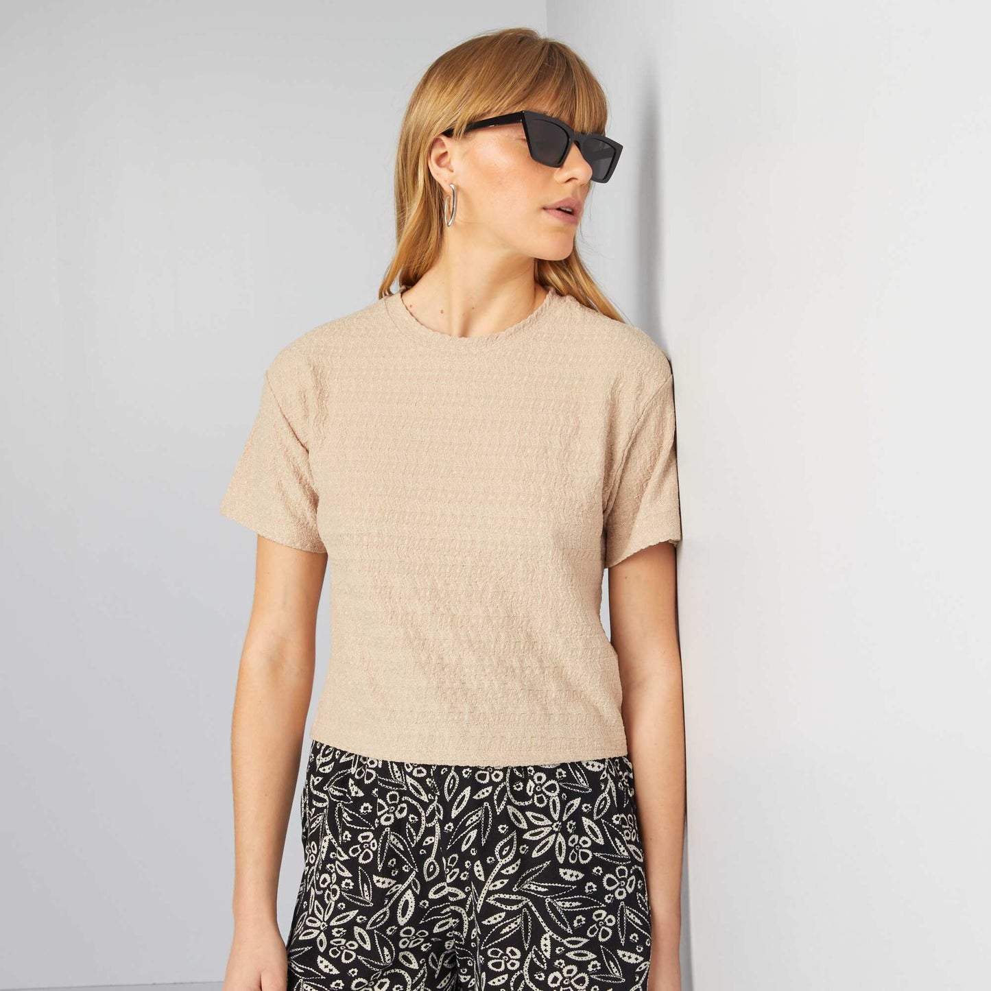 Waffle-knit stretch T-shirt BEIGE