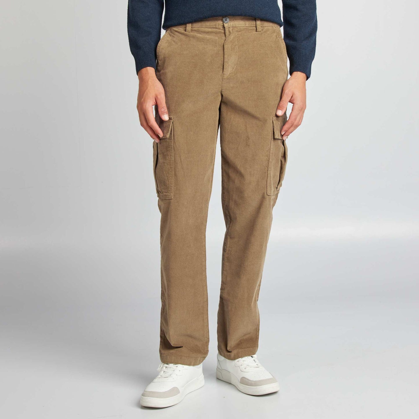 Corduroy trousers GREEN