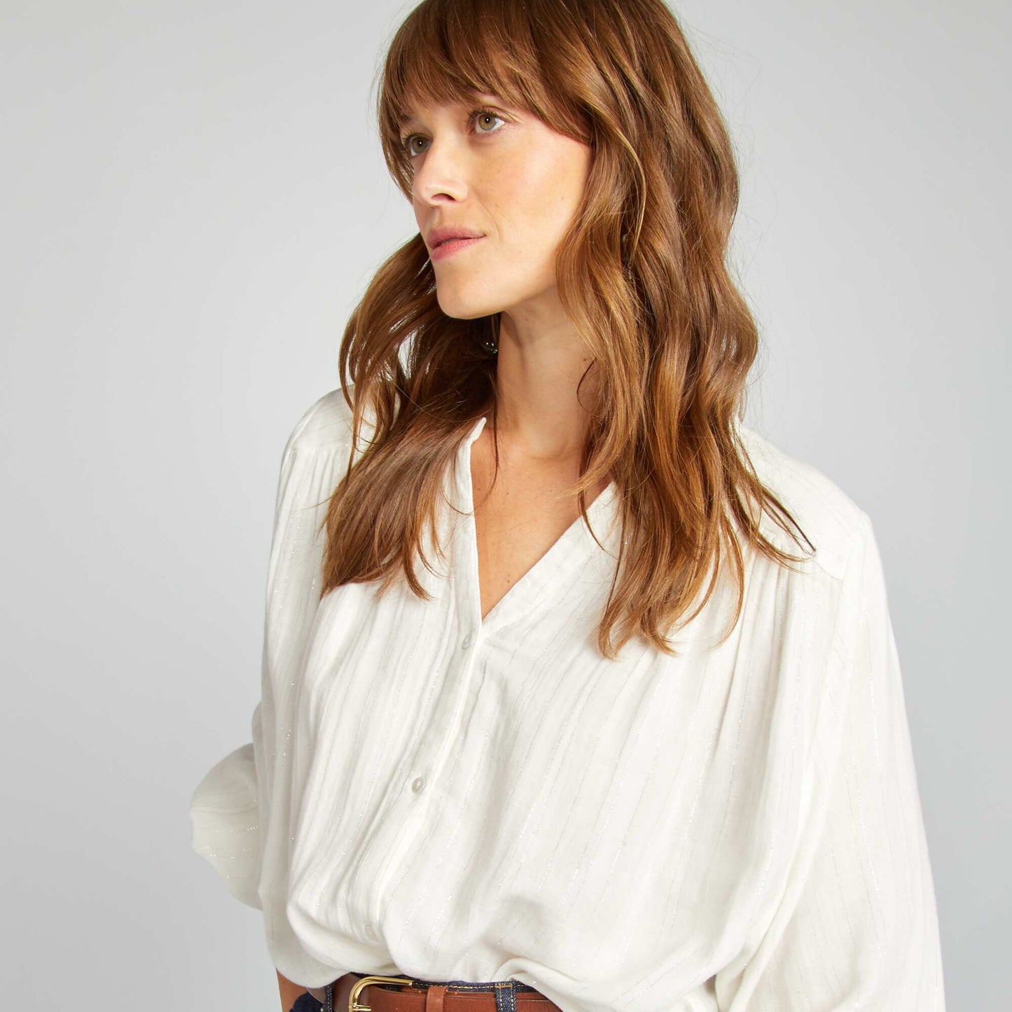 Flowing blouse with shiny metallic thread WHITE