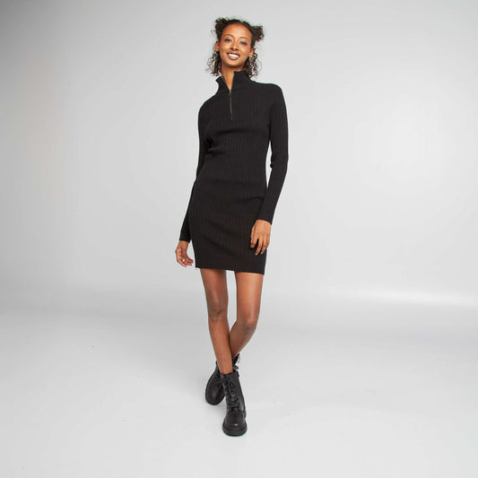 Form-fitting sweater dress with zip-up neck black