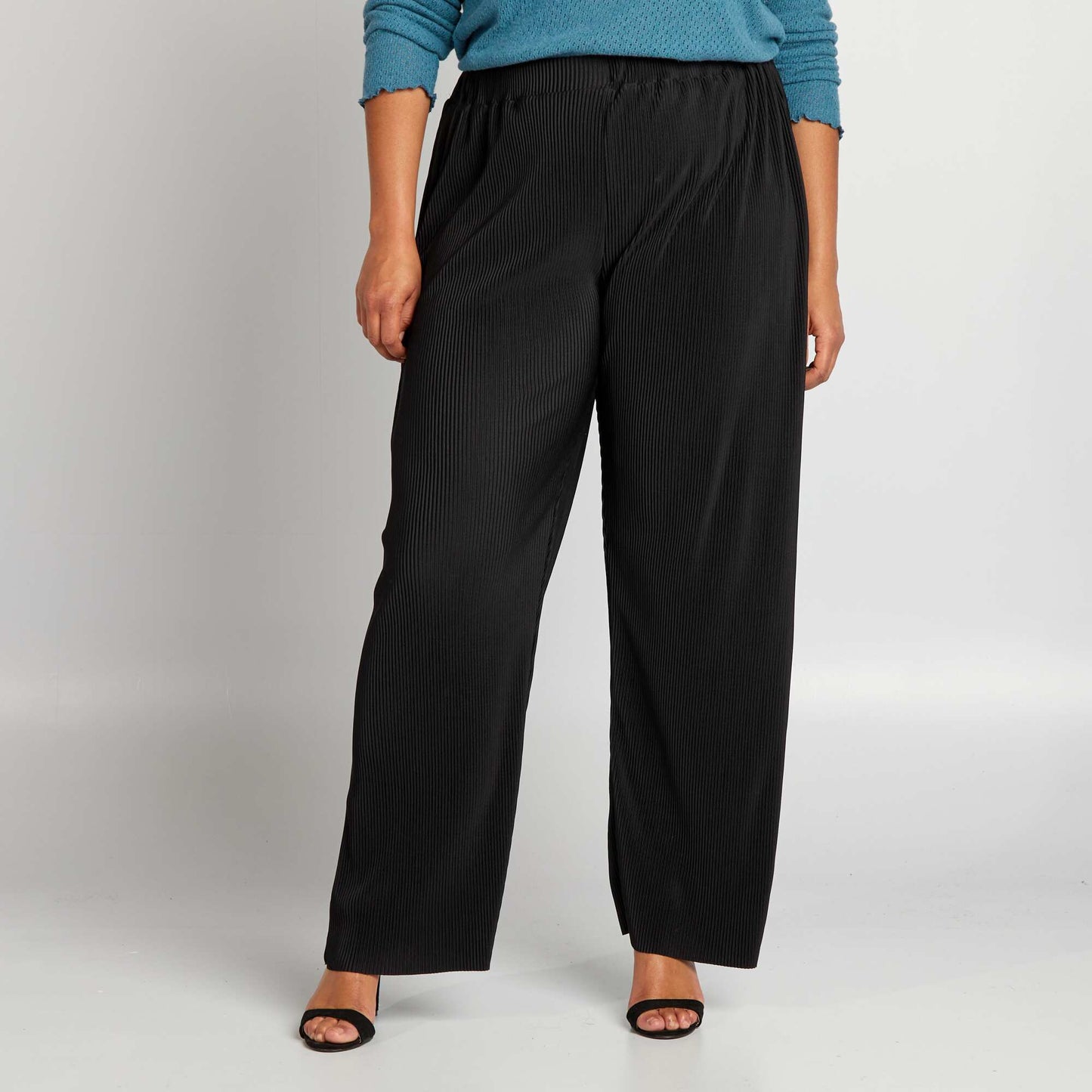 Pleated knit fabric wide-leg trousers black