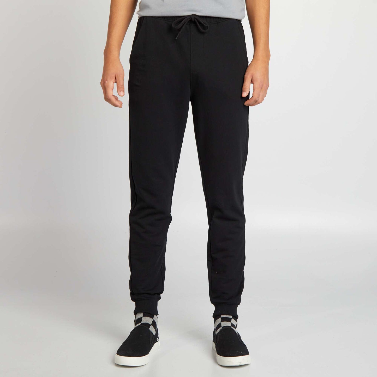 Plain joggers black