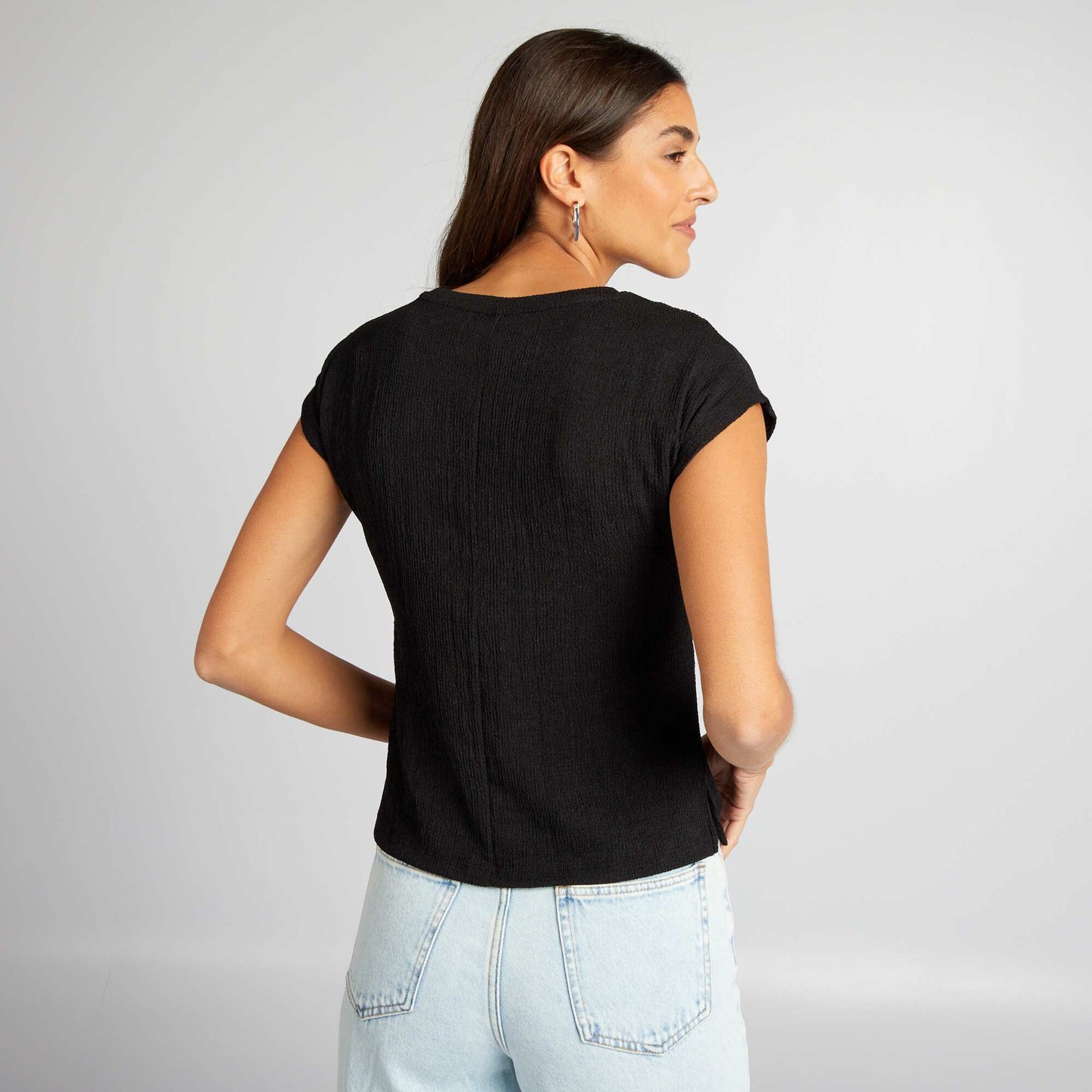 Round-neck waffle-knit fabric T-shirt black