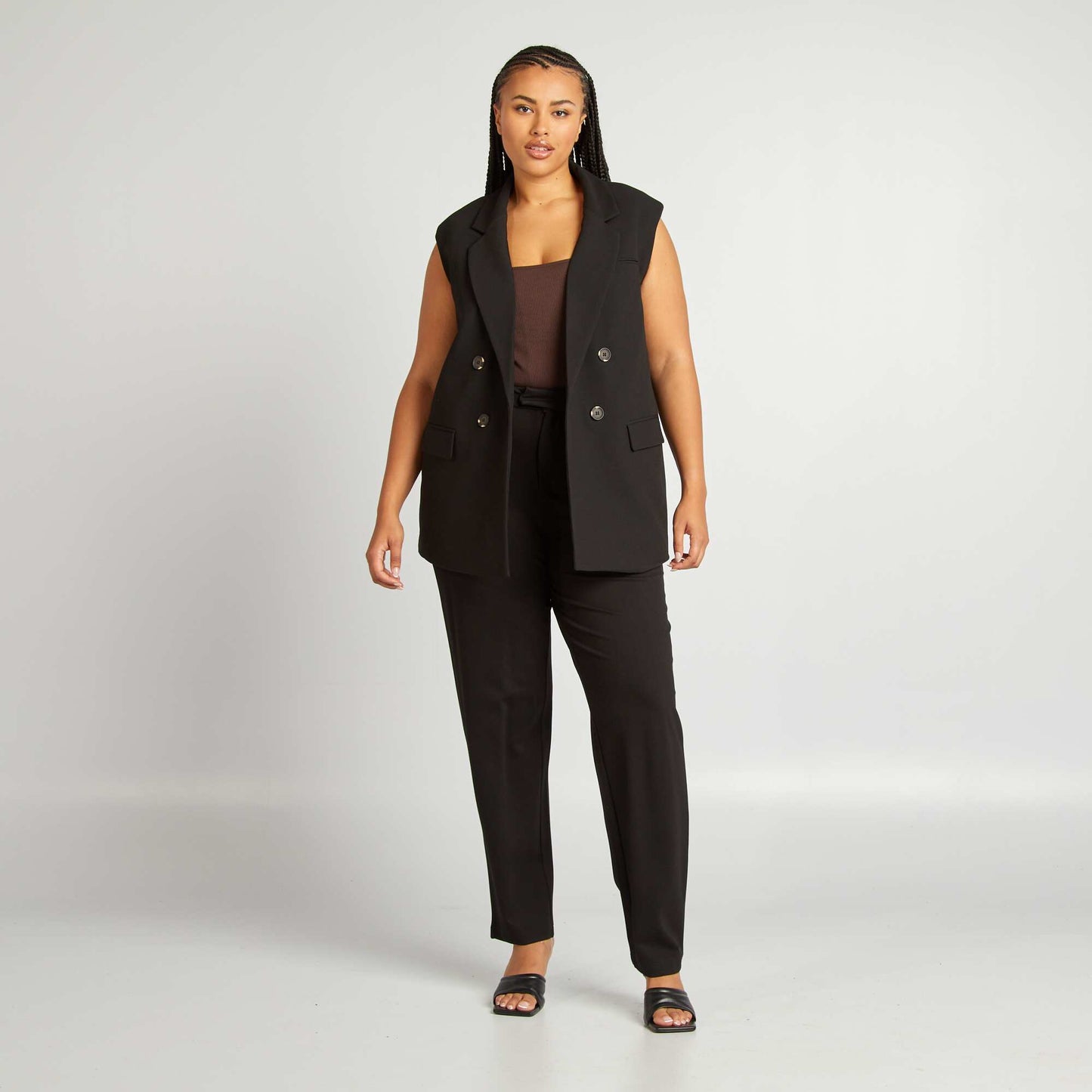 Sleeveless suit jacket black