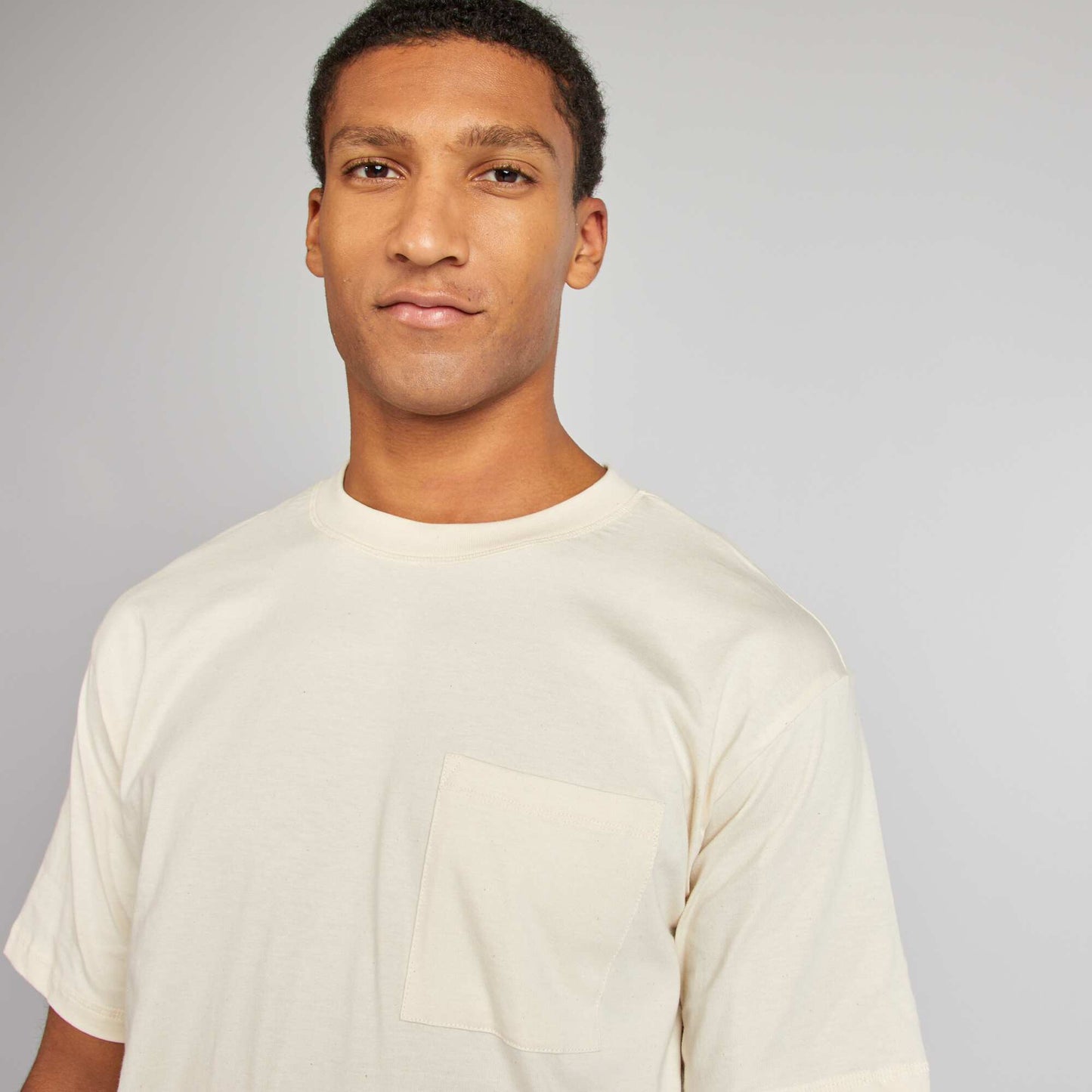 Plain T-shirt with breast pocket WHITE