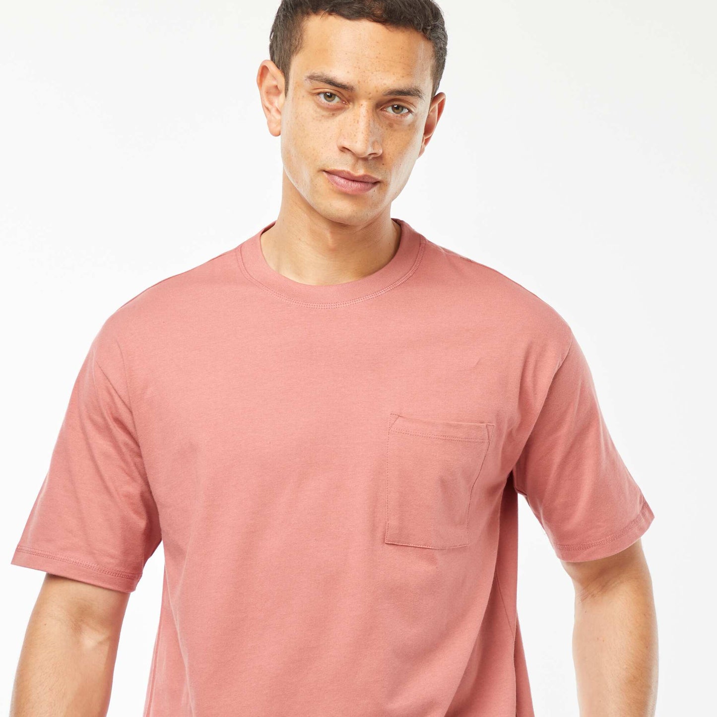 Plain T-shirt with breast pocket PINK