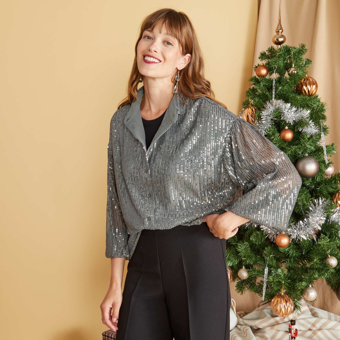 Mesh shirt with sequins GREY