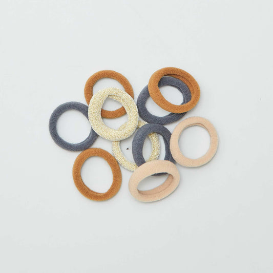 Pack of 10 foam hair elastics BROWN