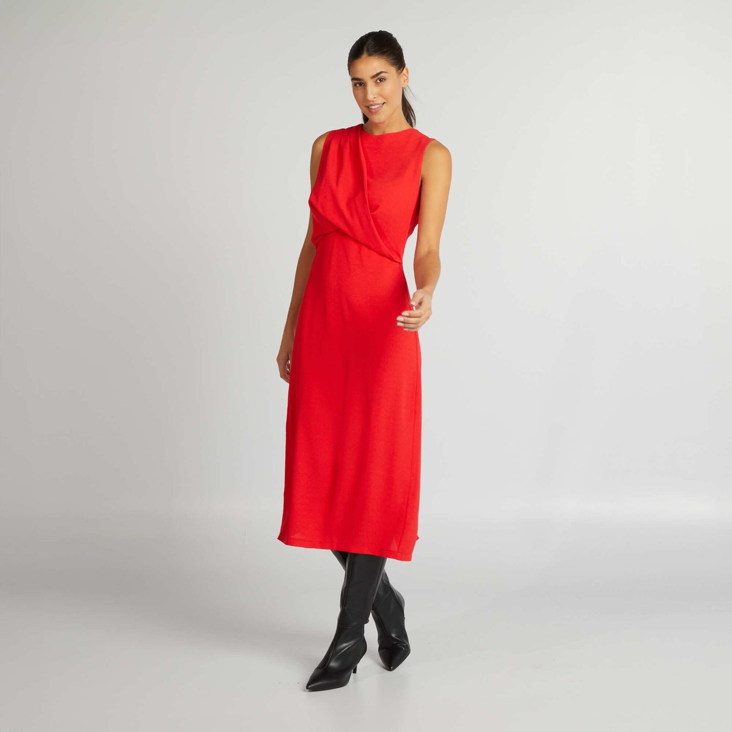 Sleeveless midi dress RED