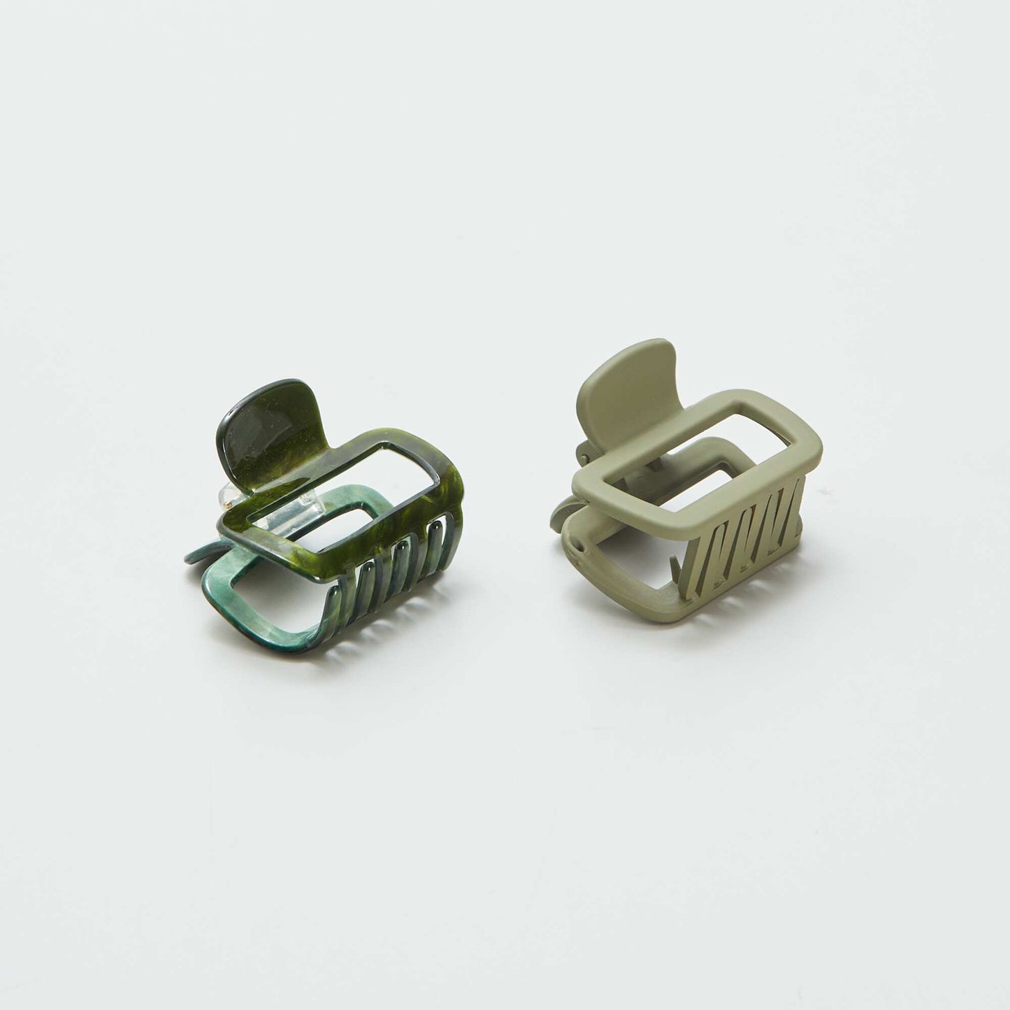 Pack of 2 claw clips KHAKI