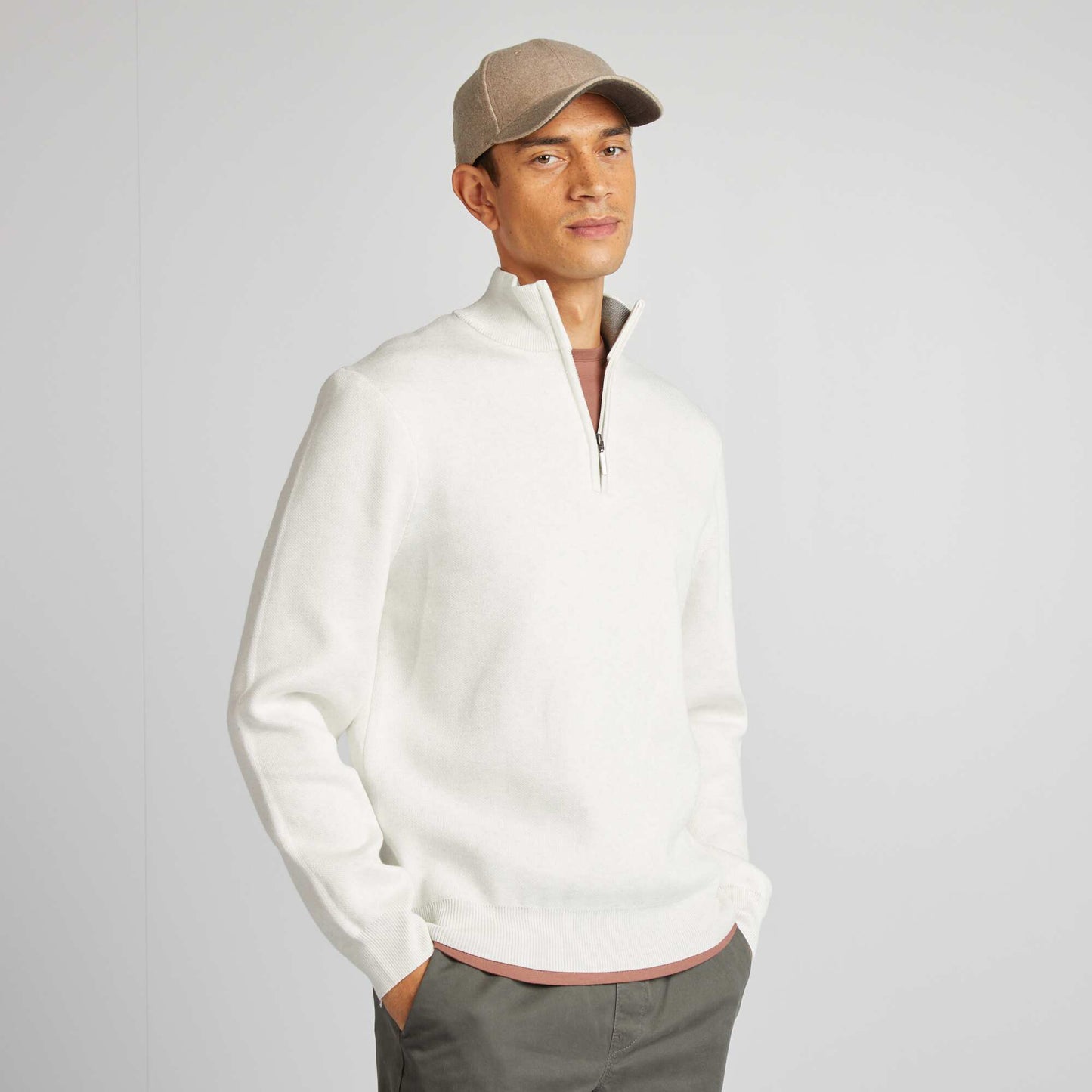 Knit jumper with high zipped neck WHITE