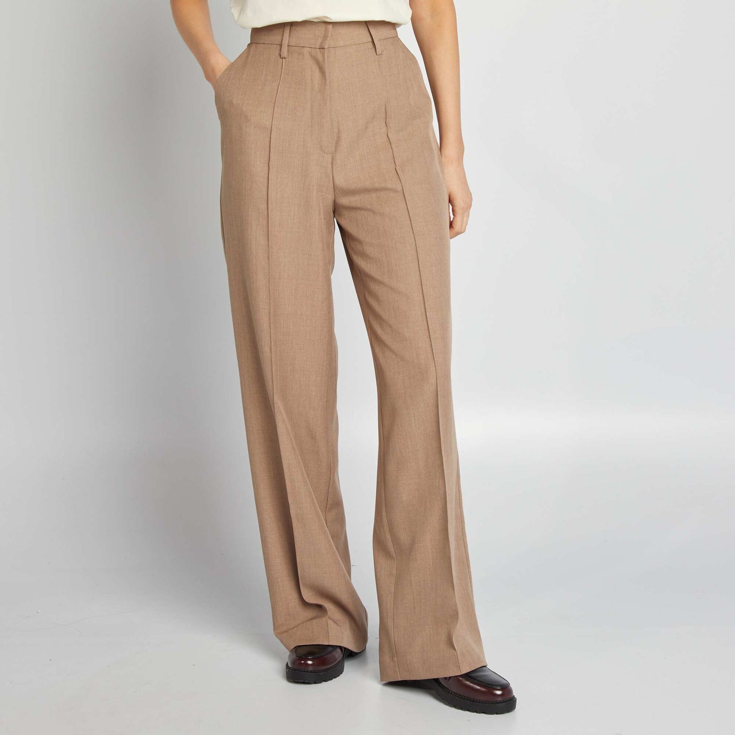 Wide-leg trousers with darts BEIGE