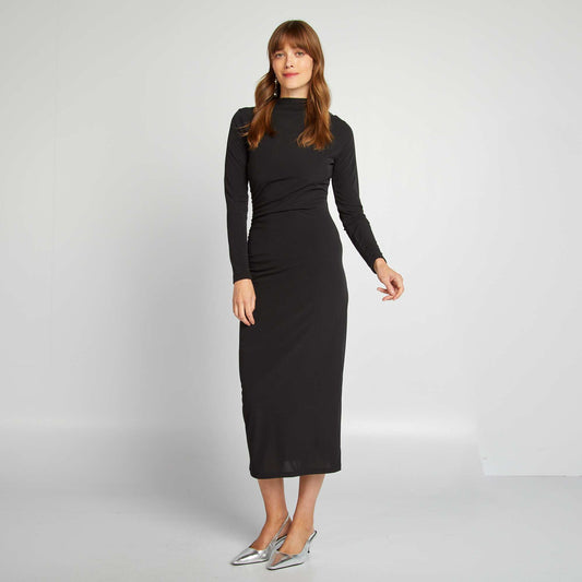 Long fitted draped dress black