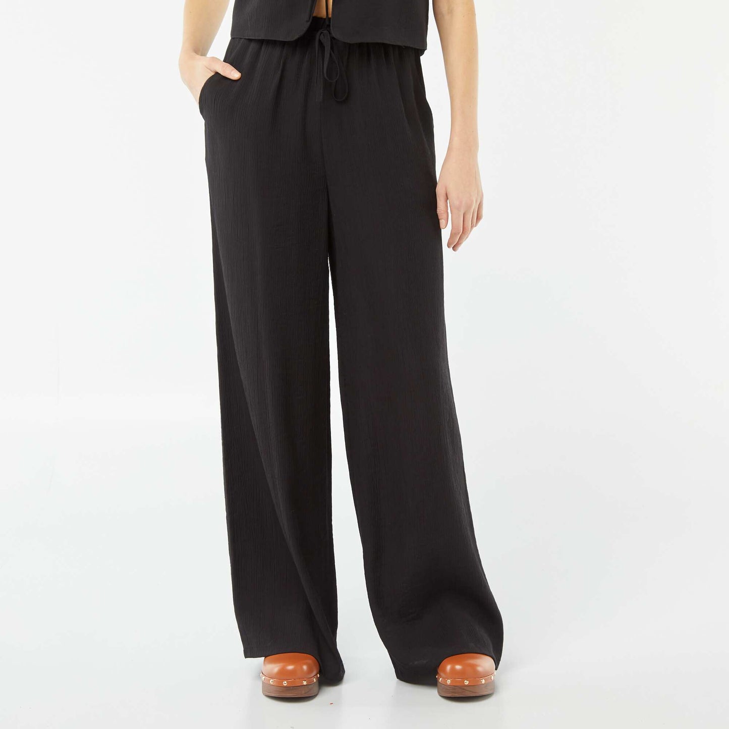 Crepe wide-leg trousers with 2 pockets BLACK