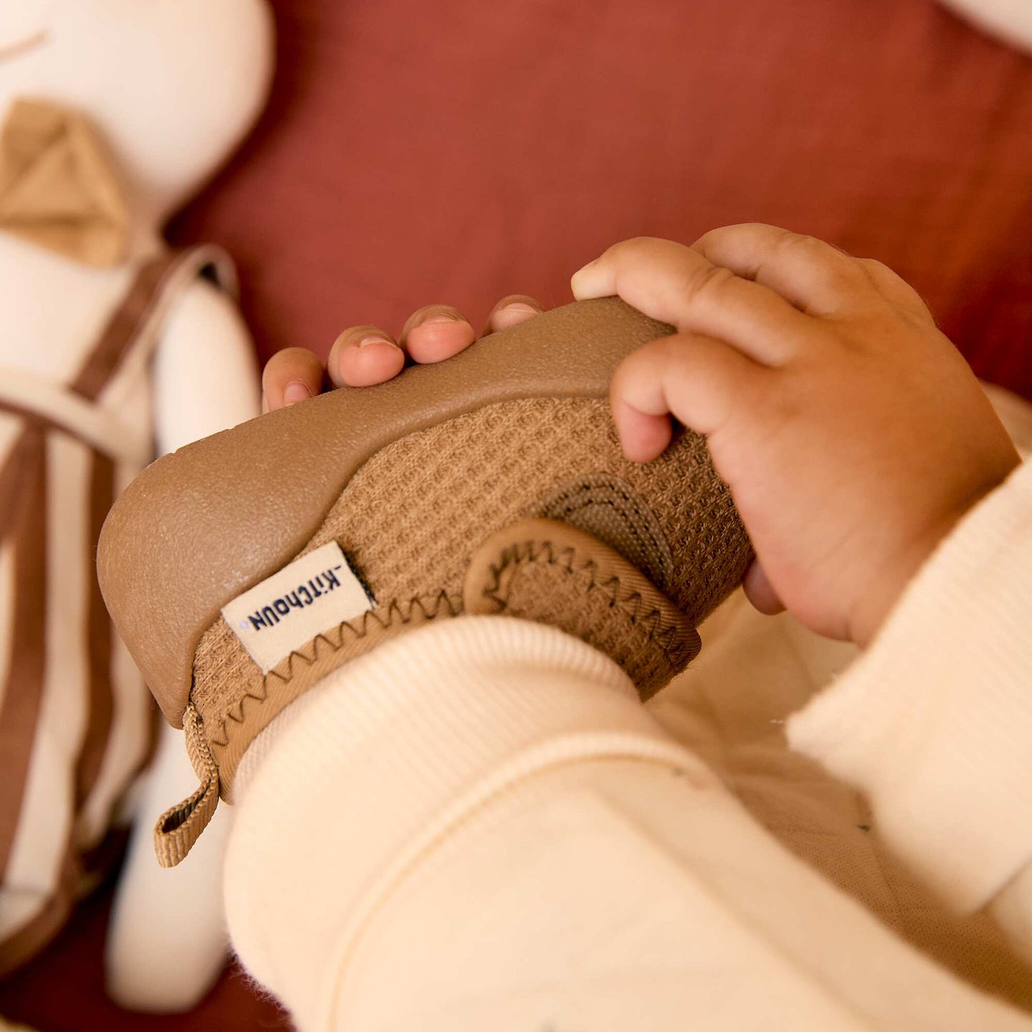 First Steps Motor Skills Booties - Kitchoun BROWN