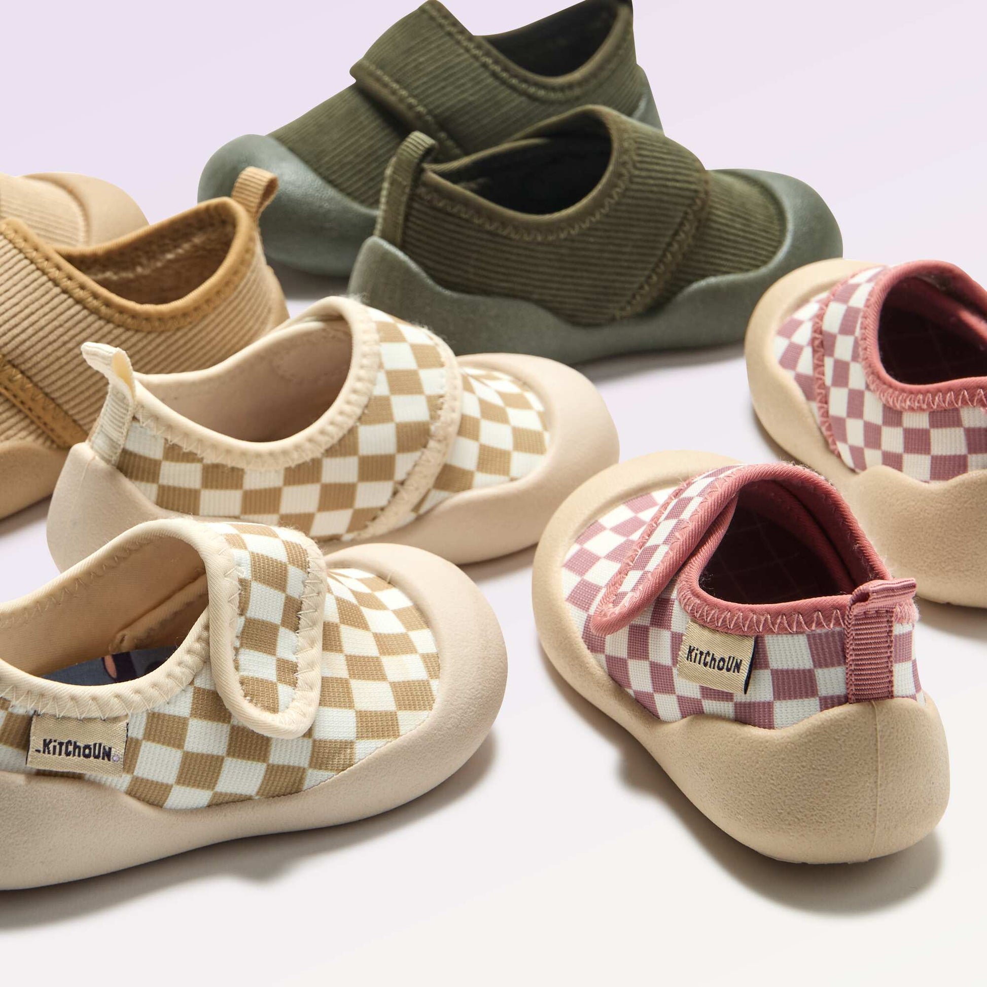 First Steps Motor Skills Booties - Kitchoun BEIGE