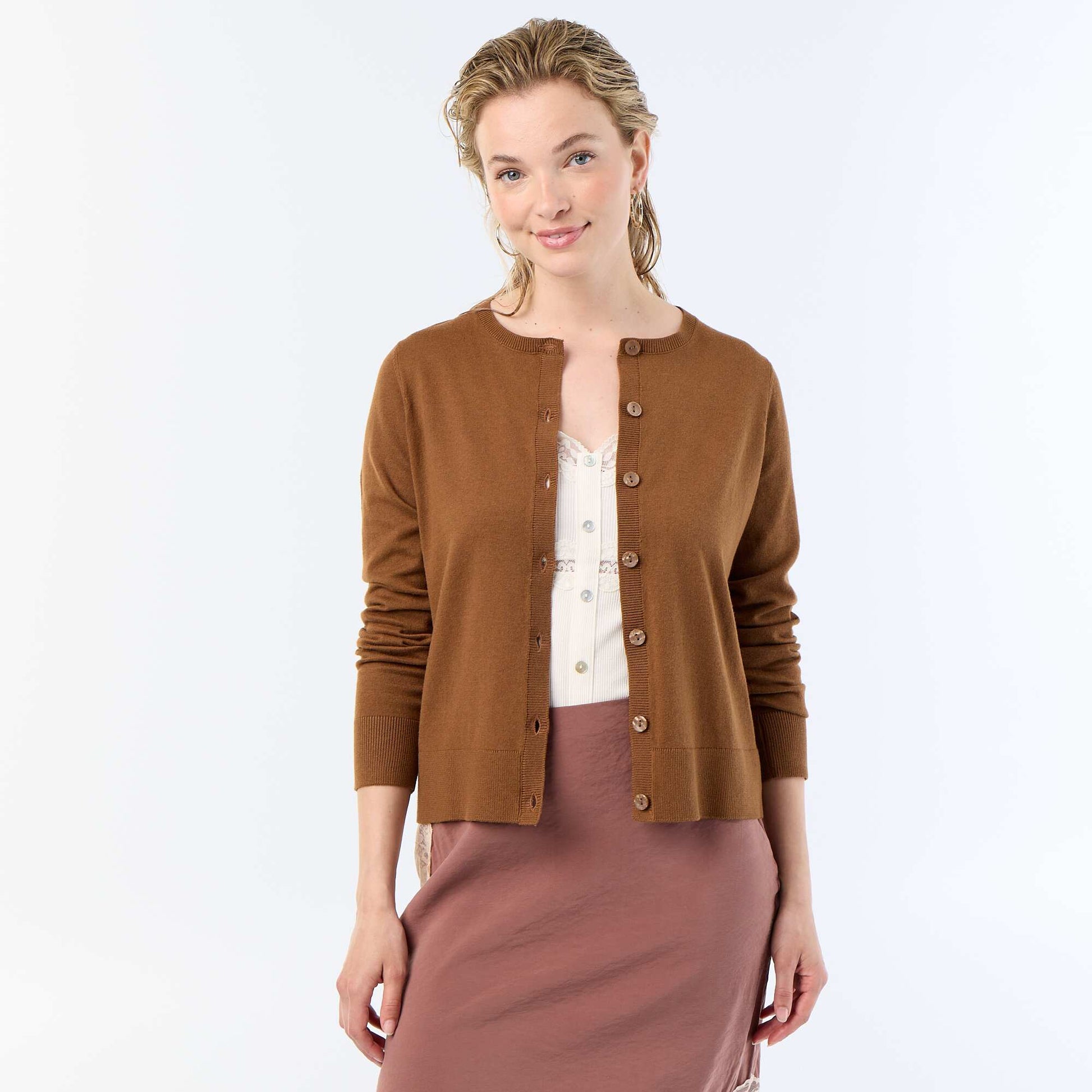 Plain Knit Cardigan with Round Neck BROWN