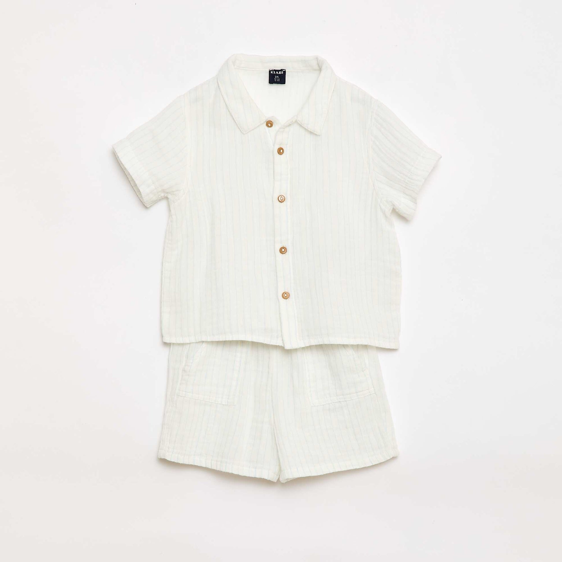 ორნაწილიანი პერანგი და შორტი ნაკრები თეთრი