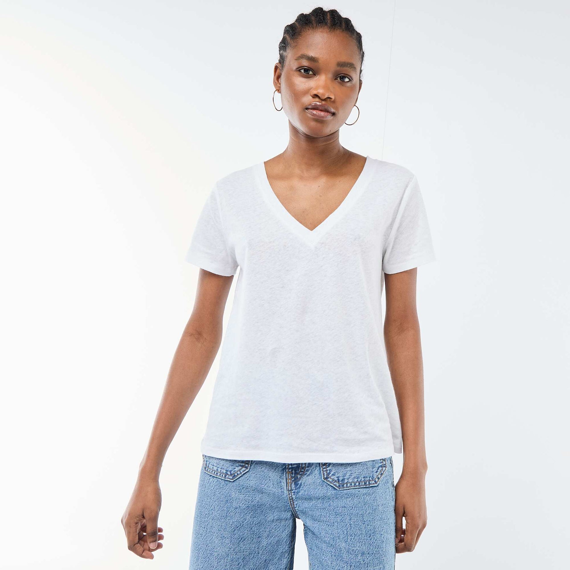 Basic V-neck Short-Sleeve T-shirt WHITE
